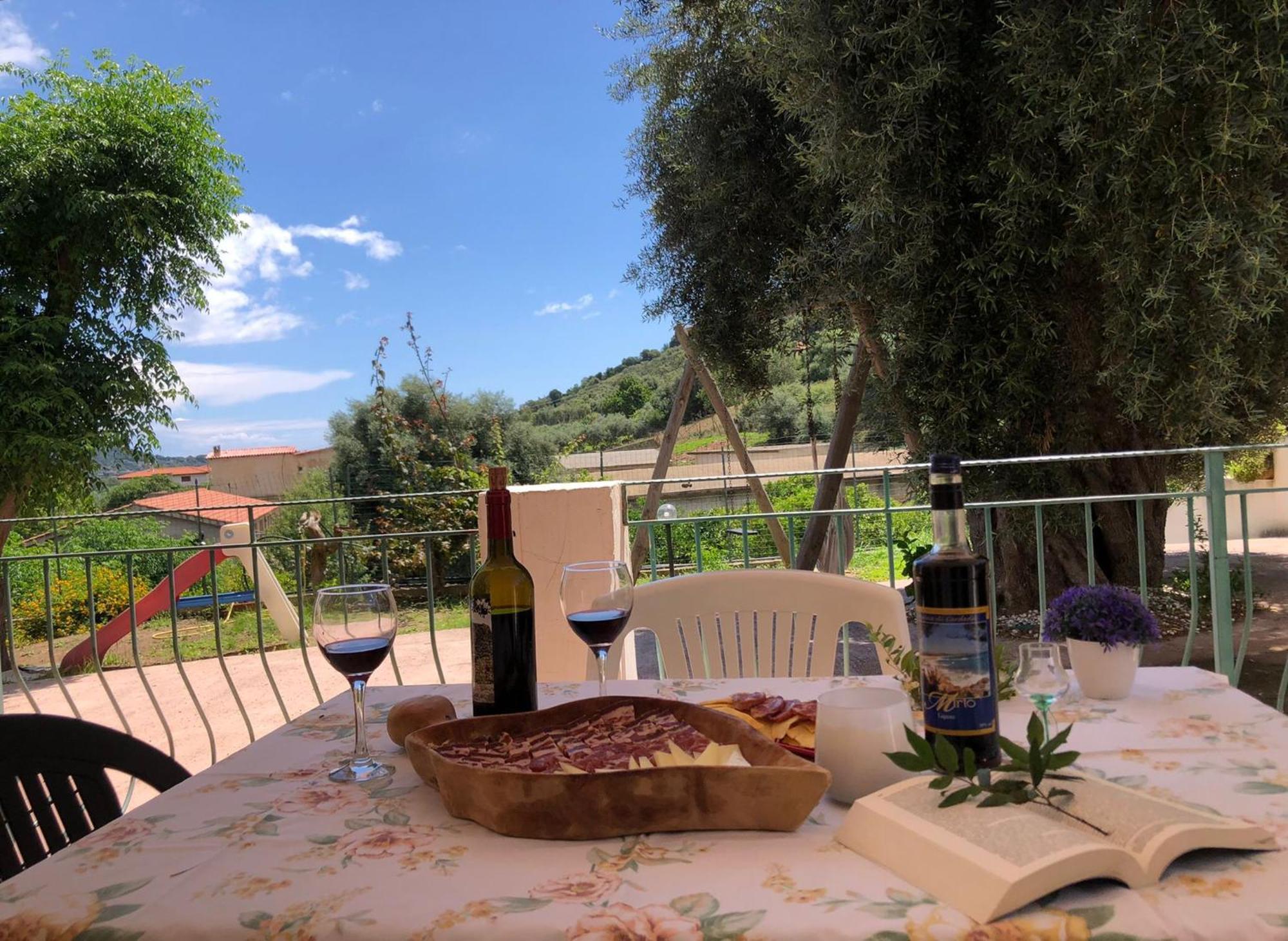 Appartamento Maremontagna Cardedu Exterior photo